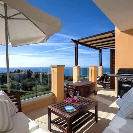 2 Bedroom Apartment Thalassa With Sea And Sunset Views, Aphrodite Hills Resort Куклия Екстериор снимка