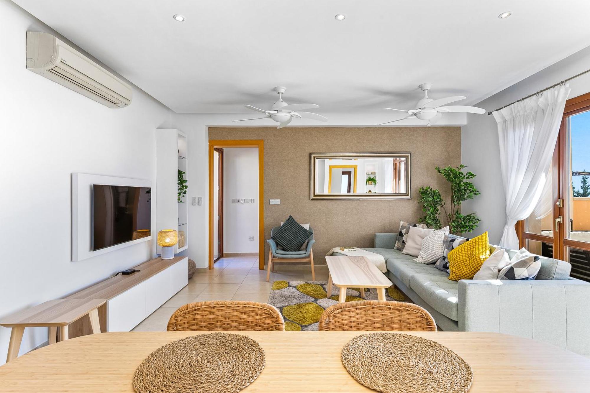 2 Bedroom Apartment Thalassa With Sea And Sunset Views, Aphrodite Hills Resort Куклия Екстериор снимка