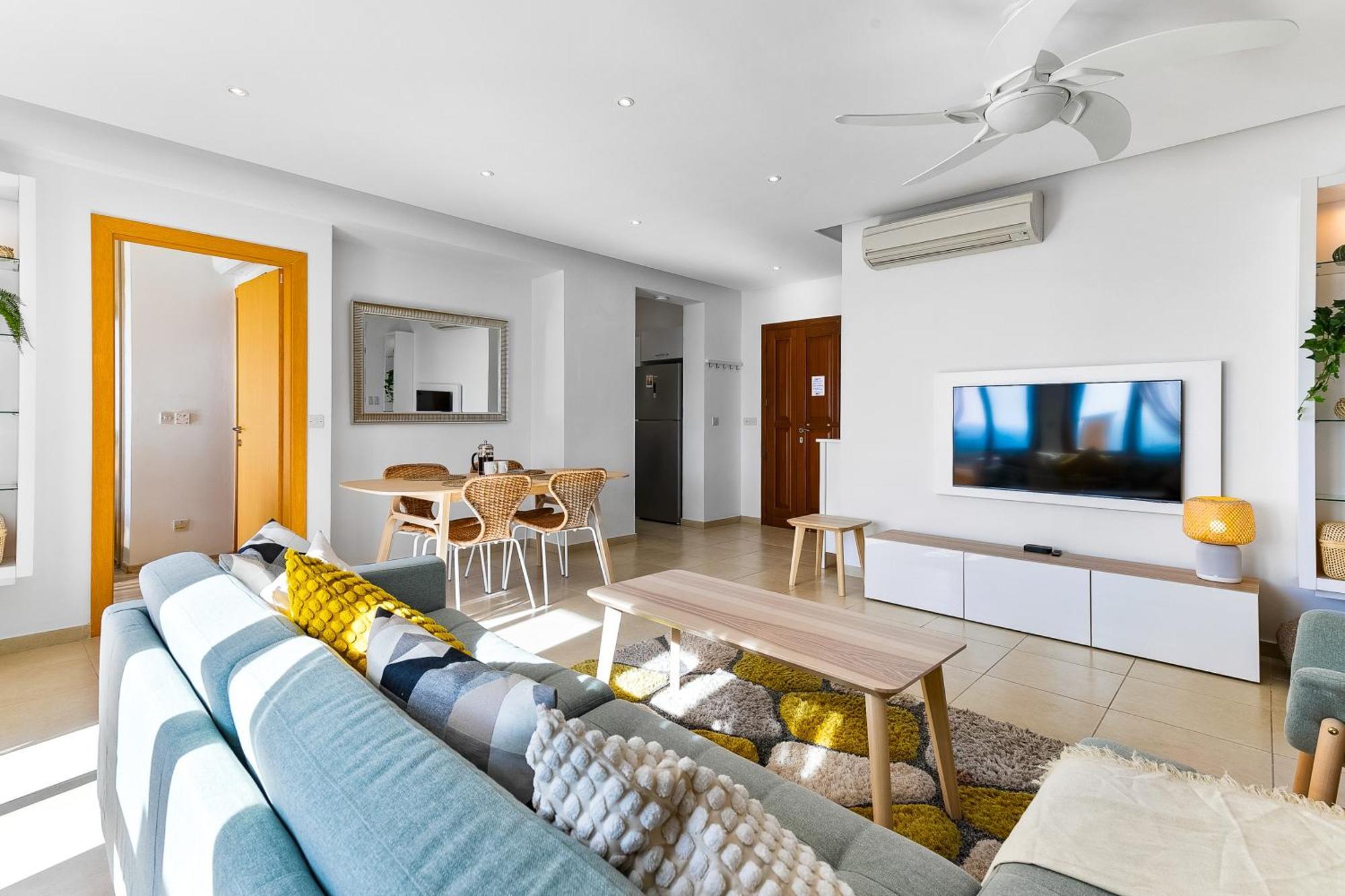 2 Bedroom Apartment Thalassa With Sea And Sunset Views, Aphrodite Hills Resort Куклия Екстериор снимка