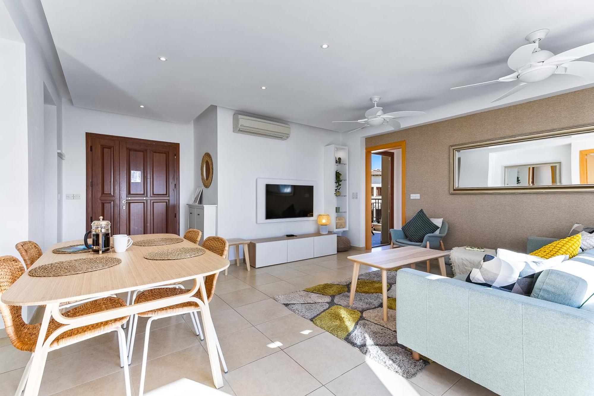 2 Bedroom Apartment Thalassa With Sea And Sunset Views, Aphrodite Hills Resort Куклия Екстериор снимка